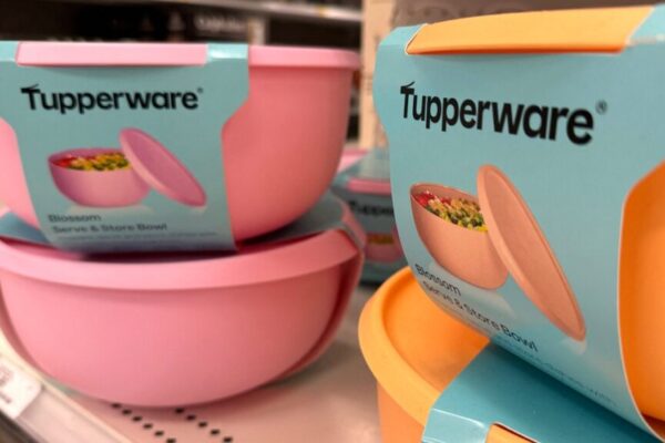 Tupperware declara bancarrota